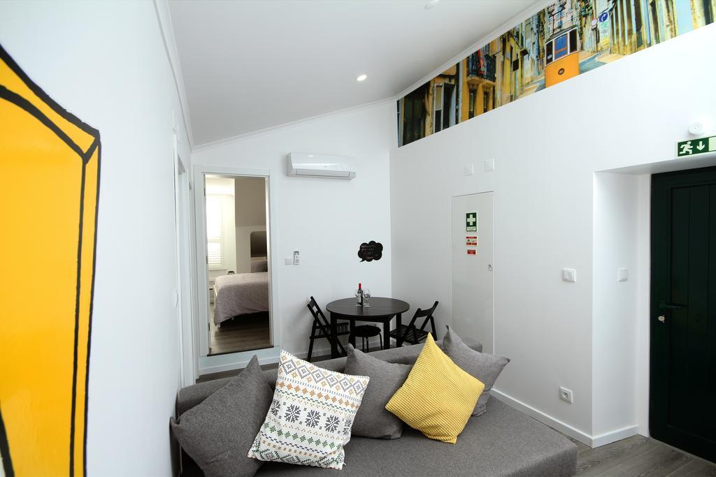 Apartamento con balcón y vistas al río